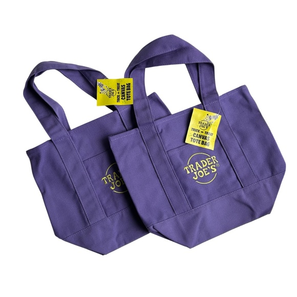 NWT (2) Two Limited Edition Trader Joe’s Trick or Treat Canvas Mini Tote Bags - Picture 1 of 2